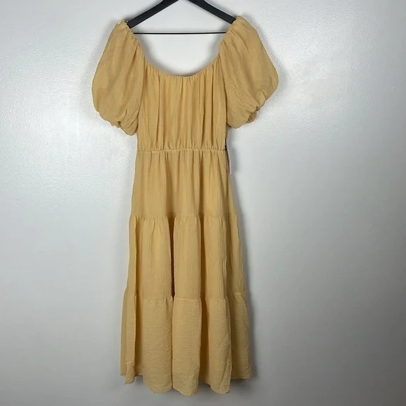 NWT ASTR Gauzy Puff Sleeve Tiered Midi Maxi Dress - Picture 5 of 7